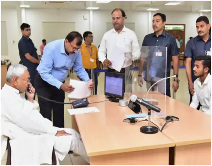   नल-जल योजना को लेकर CM ने लगाईं अधिकारियों को लताड़.