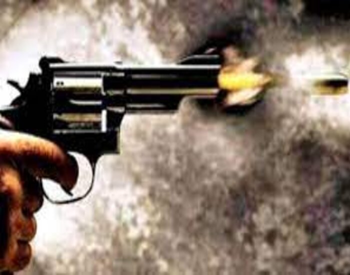 गोपालगंज में शूटआउट, AIMIM नेता की दिनदहाड़े हत्या.