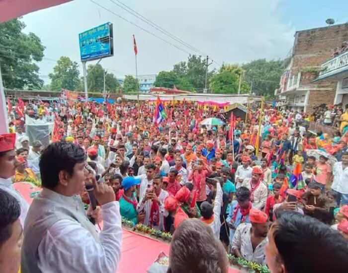 बिहार चुनाव में मुकेश सहनी का बड़ा ऐलान: खुद नहीं लड़ेंगे चुनाव, तेजस्वी को सीएम बनाने के लिए करेंगे प्रचार