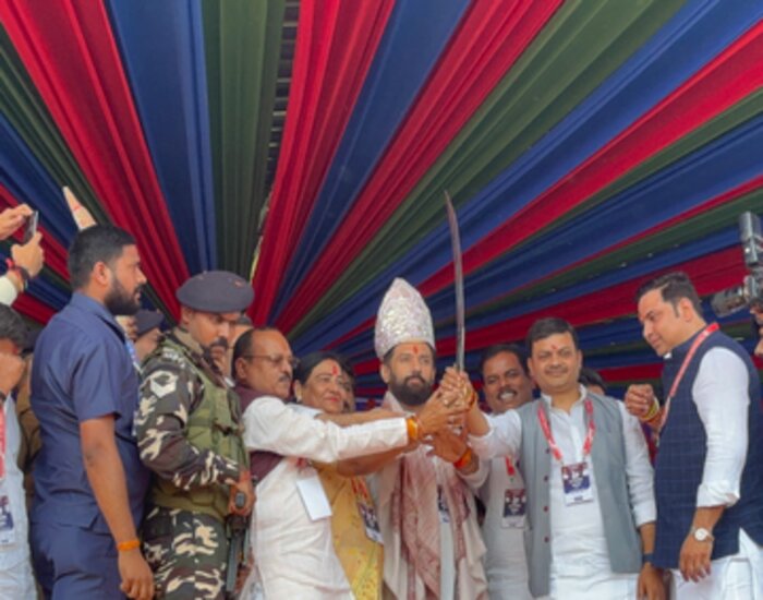 चिराग पासवान ने बढ़ाई NDA की धड़कन, नहीं खोला पता.