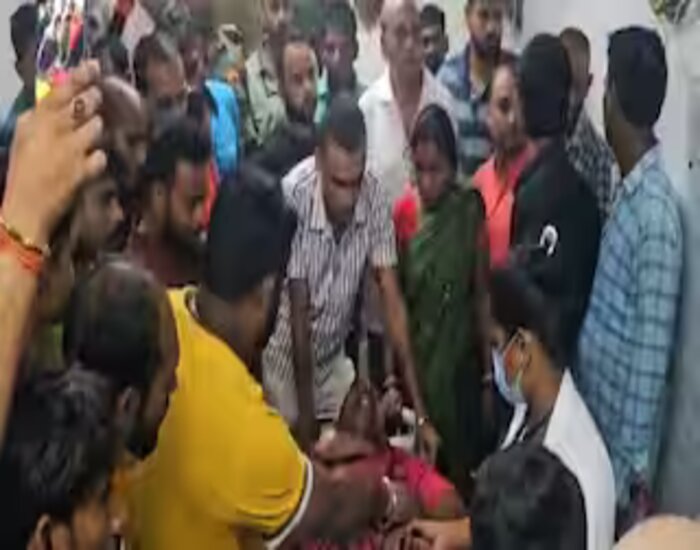 पटना के बाद अब भागलपुर में BJP नेता पर बम-गोली से हमला.