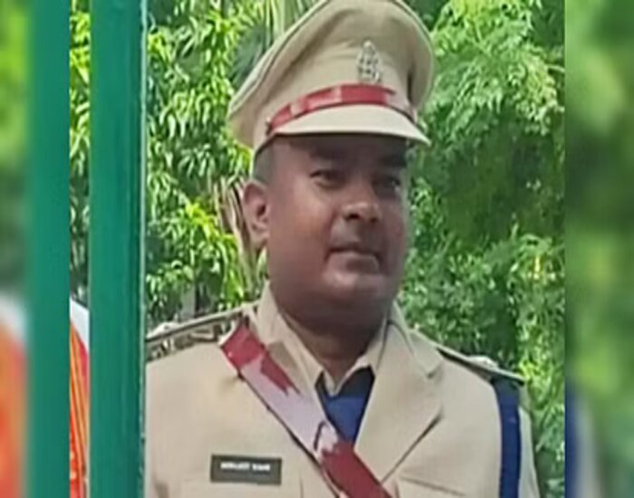 सीधे CM हाउस से कनेक्टेड है ये गालीबाज दारोगा.