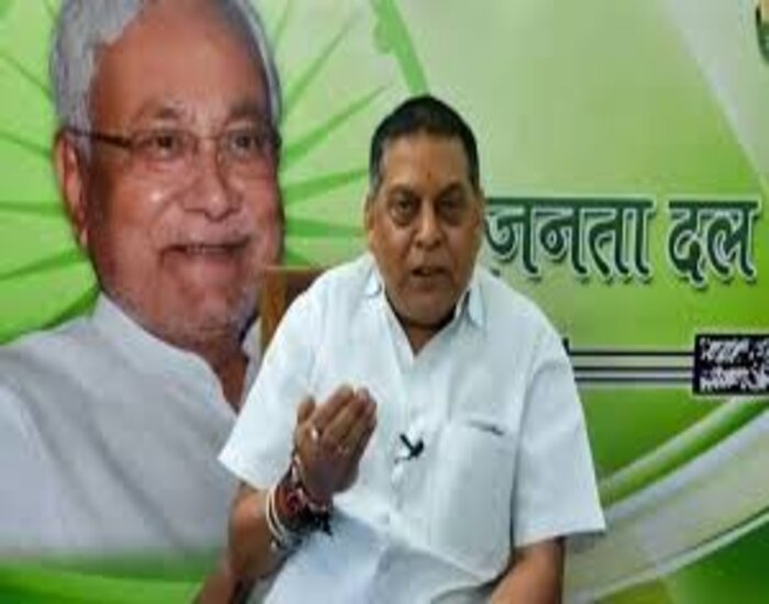 तेजस्वी पर JDU का पलटवार, नीतीश नहीं लालू गिड़गिड़ाते.......