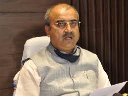 अस्पताल में सीढ़ी से शव को घसीटकर ले जाने की तस्वीर वायरल, PK बोले- क्या कर रहे हैं मंगल पाण्डेय ?