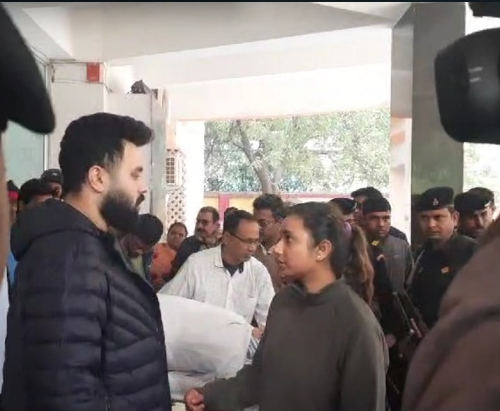 समधी के निधन से मंत्री अशोक चौधरी और सांसद शांभवी मर्माहत, नहीं रोक पाए आंसू, सीएम ने जताया शोक