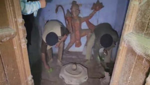 संभल के मुस्लिम इलाके में मिला बंद पड़ा 1000 साल पुराना मंदिर