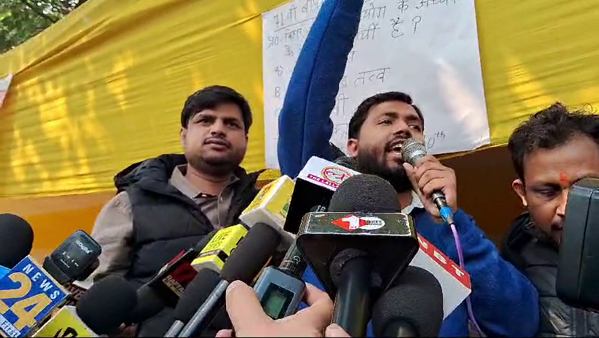खान सर बोले- BPSC इतनी डरी हुई क्यों है, नेताओं के पेट में प्रदर्शन से दर्द क्यों?
