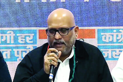 कांग्रेस की सरकार बनी तो दिल्ली में पूर्वांचलियों के लिए अलग मंत्रालय बनेगा : अजय राय