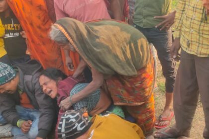 कार की टक्कर से दसवीं के दो छात्रों की मौत, गुस्साए ग्रामीणों ने हाईवे पर 4 घंटे तक लगाया जाम