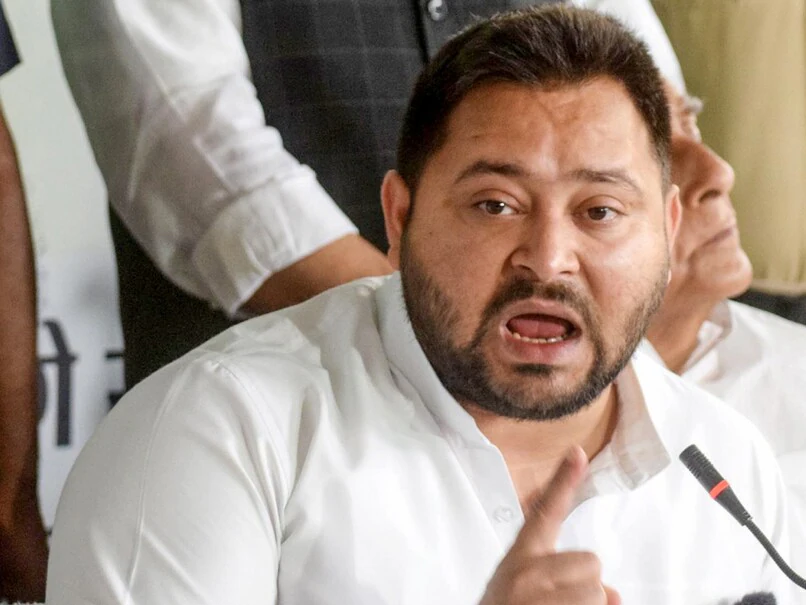 तेजस्वी यादव का बड़ा आरोप: बिहार में 30% कमीशन की लूट, भ्रष्टाचार के खिलाफ सीधी चुनौती!