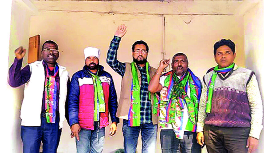 अनगड़ा में बुद्धिजीवी मंच के विस्तार पर आजसू ने की चर्चा