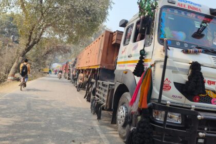 बक्सर में यूपी के नो इंट्री के कारण महाजाम, वाहन चालक परेशान