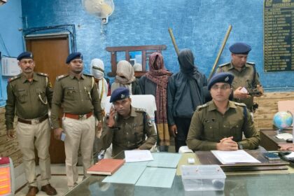 24 घंटे में चोरी मामले का खुलासा, 4 आरोपी गिरफ्तार, अवैध हथियार बरामद