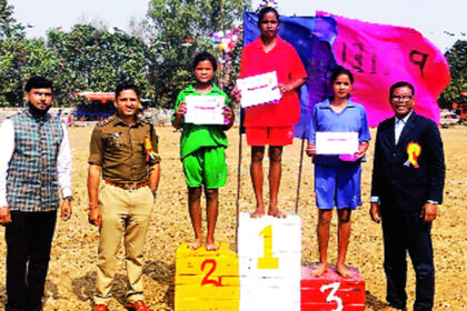 अल्बर्ट एक्का मेमोरियल कॉलेज में धूमधाम से वार्षिक खेलकूद कार्यक्रम संपन्न