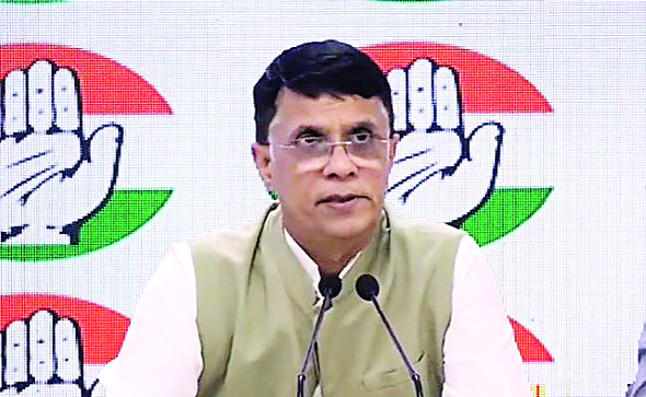'मेक इन इंडिया' को लेकर कांग्रेस का केंद्र पर बड़ा हमला, कहा- विदेशी ब्रांडों को मिली तरजीह