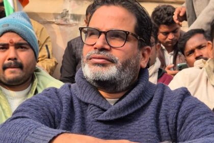 प्रशांत किशोर का एलान, लोकप्रियता में धोनी को छोड़ देंगे पीछे, कैसे? यह भी बताया