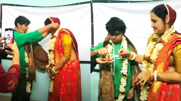 महिला प्रोफेसर ने क्लासरूम में छात्र से की शादी, वीडियो वायरल होने पर मचा हंगामा