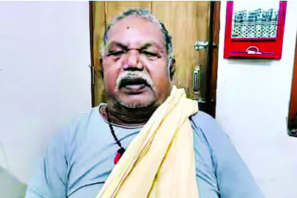 नक्सलियों ने पद्मश्री वैद्यराज हेमचंद सहित छह लोगों को दी जान से मारने की धमकी