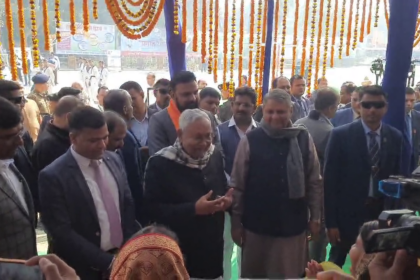 क्या पहले कोई कपड़ा पहनती थी.........., जीविका दीदी के सामने क्या बोल गए सीएम नीतीश कुमार!
