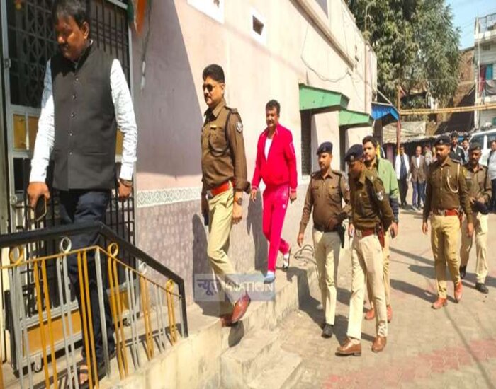 पटना के बड़े उद्योगपति के घर से 55 लाख नगद और करोड़ों के गहने चोरी.