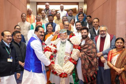 बिहार के 30 सांसदों ने पीएम मोदी से की मुलाकात, मिथिलांचल के मखाना पर जताया आभार