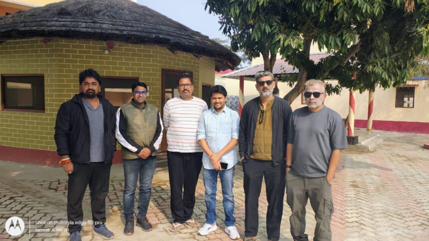 स्ट्राइक फिल्म प्राइवेट लिमिटेड की टीम पहुंची वाल्मीकिनगर, हिंदी फिल्म की होगी शूटिंग