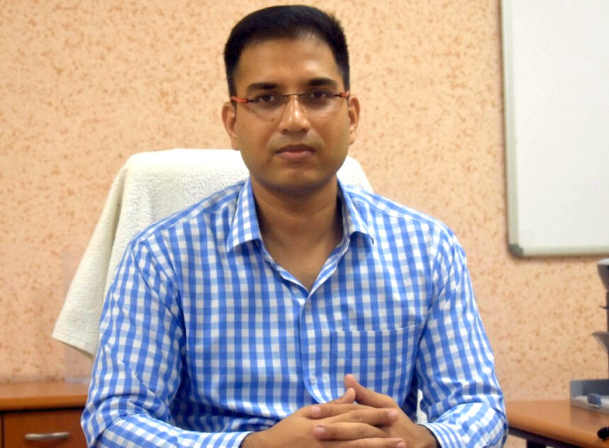 निजी स्कूल संचालकों के साथ डीएम ने की बैठक, कई मुद्दों पर हुई चर्चा