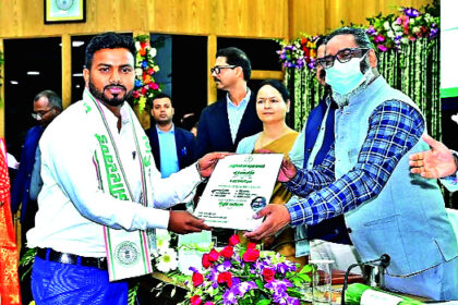 हेमन्त सोरेन ने 289 चयनित अभ्यर्थियों को सौंपा नियुक्ति पत्र