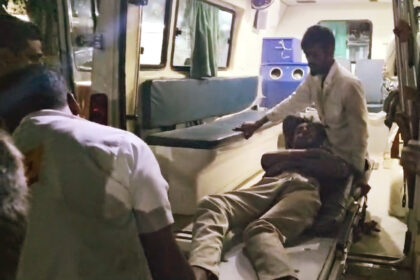 जहानाबाद: कनोदी बाइपास पर हाईवा और कार की टक्कर, पांच लोग घायल
