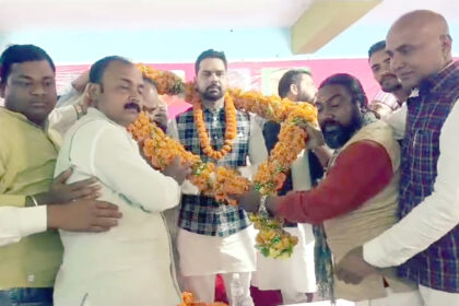 लखीसराय के जन संवाद कार्यक्रम में निशिकांत सिन्हा ने लिया सामाजिक बदलाव का संकल्प