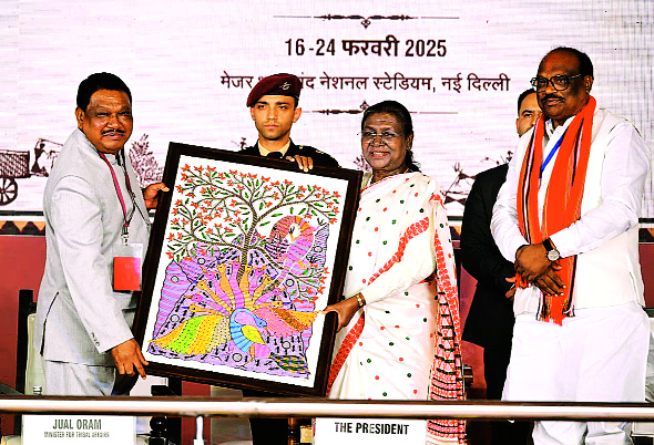 जनजातीय विरासत को प्रस्तुत और प्रोत्साहित करने में प्रमुख है आदि महोत्सव का आयोजन : राष्ट्रपति