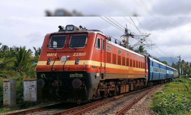 होली स्पेशल ट्रेन:दिल्ली से पटना के बीच दौड़ेगी वंदे भारत,कई ट्रेनों के रूट में बदलाव.