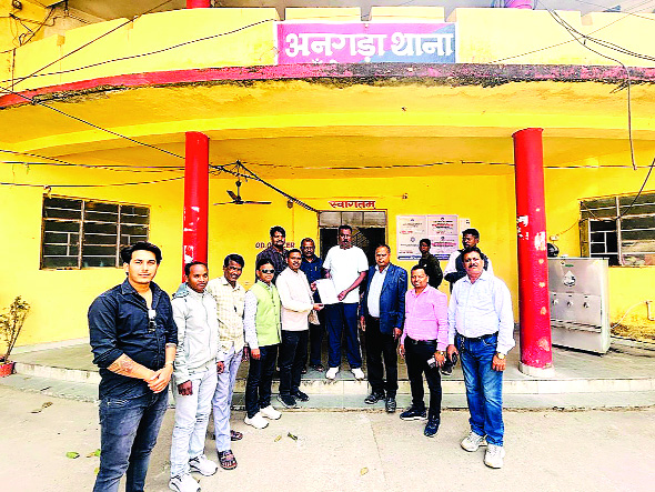 15 दिनों में नहीं हुआ कालीकरण तो होगा सड़क जाम