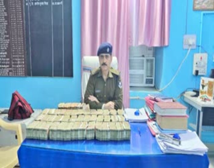 गया में हवाला कारोबारी के घर छापामारी, 1 करोड़ 6 लाख बरामद, एक्शन में आयकर विभाग.