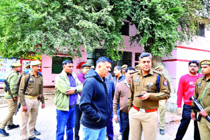 कुंभ से लौट रहा वाहन दुर्घटनाग्रस्त, 7 की मौत