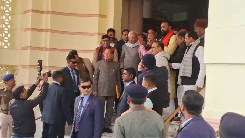 बिहार विधान मंडल में आज होगा जोरदार हंगामा,कैग रिपोर्ट पर सरकार को घेरेगा विपक्ष.