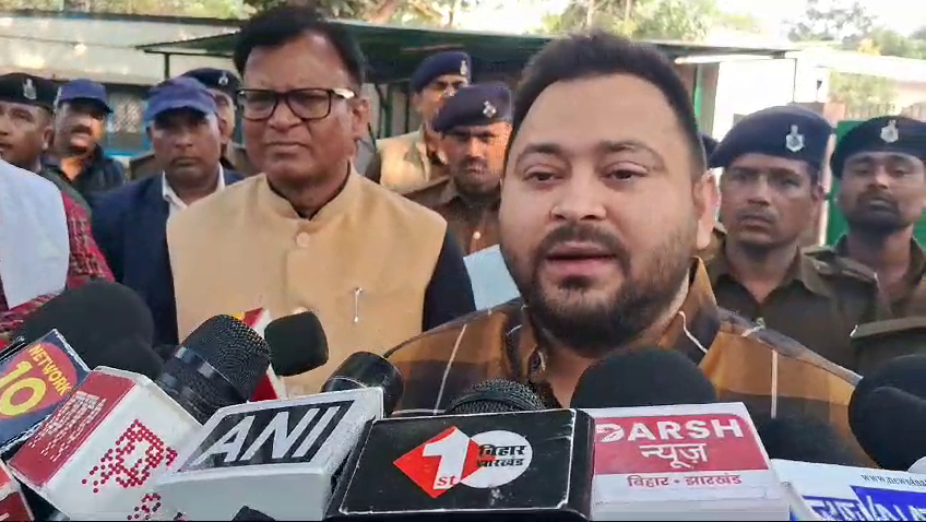 लालू यादव को गाली दी गई तो लोग कर्पूरी ठाकुर की तरह उन्हें भी भारत रत्न देंगे: तेजस्वी यादव