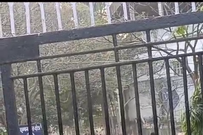 मासूम मैट्रिक परीक्षार्थियों पर बरसाईं लाठियां, वायरल हुआ वीडियो