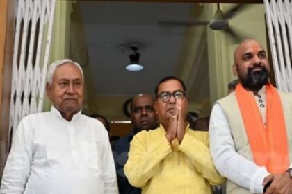 JDU के भीतर से उठी निशांत के खिलाफ आवाज,नेता ने कहा-नीतीश और लालू में क्या फर्क रहेगा'.