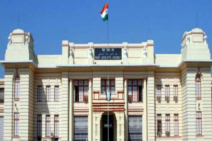 शिक्षा बजट पर हंगामा, विपक्ष ने किया विधानसभा से वॉकआउट
