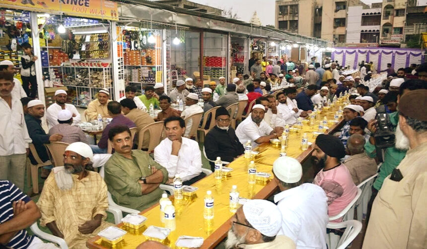 बिहार की सियासत में इफ्तार पार्टियों पर सरगर्मी तेज