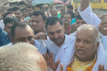 मोतिहारी में ग्रामीण विकास मंत्री श्रवण कुमार का जदयू कार्यकर्ताओं ने किया भव्य स्वागत