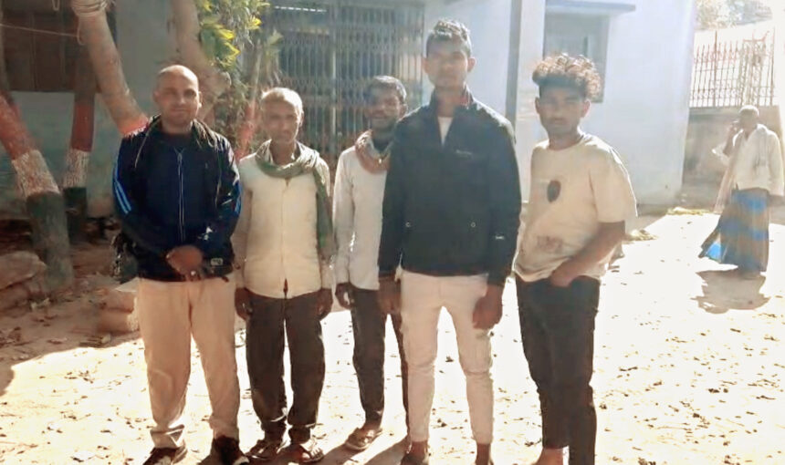 जानवर को बचाने के प्रयास में पलटी स्कॉर्पियो, एक की दर्दनाक मौत, सात घायल