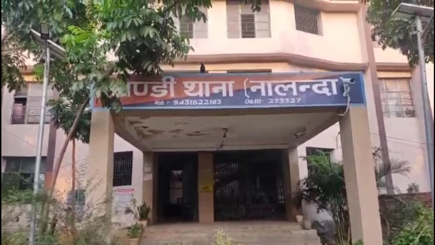 दिनदहाड़े ऑटो चालक की गोली मारकर हत्या, इलाके में दहशत, जांच में जुटी पुलिस
