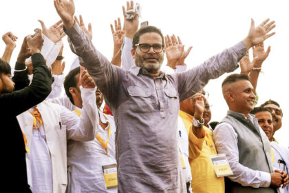 प्रशांत किशोर ने बिहार में शराबबंदी को एक घंटे में खत्म करने का किया वादा, कहा- 'यह कानून महज दिखावा है'