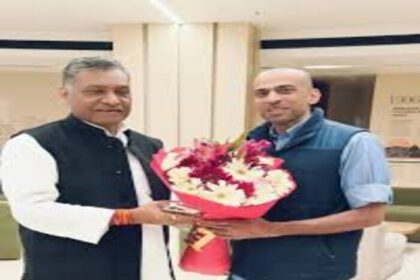 कांग्रेस ने जारी की चुनाव कमेटियों के नेताओं की लिस्ट, अखिलेश को किसी में जगह नहीं