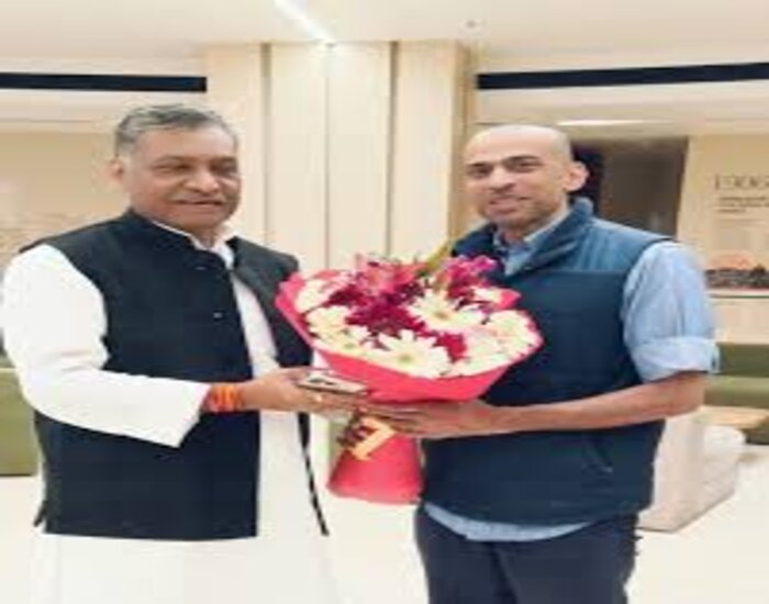 कांग्रेस ने जारी की चुनाव कमेटियों के नेताओं की लिस्ट, अखिलेश को किसी में जगह नहीं