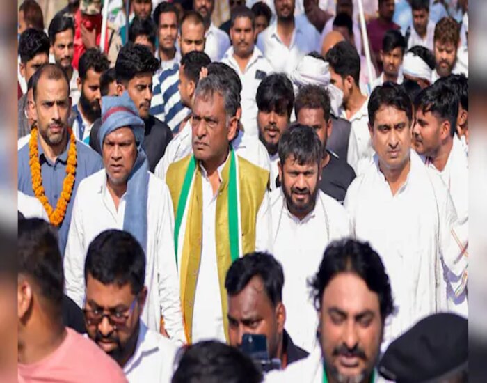 बिहार में क्या करना चाहती है कांग्रेस, प्रेशर पॉलिटिक्स या फिर अकेले लड़ने की तैयारी?
