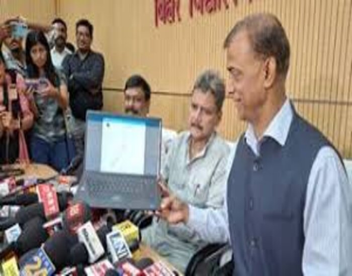 बिहार बोर्ड 10वीं का रिजल्ट, 82.11 फीसदी छात्र-छात्राओं ने मारी बाजी.