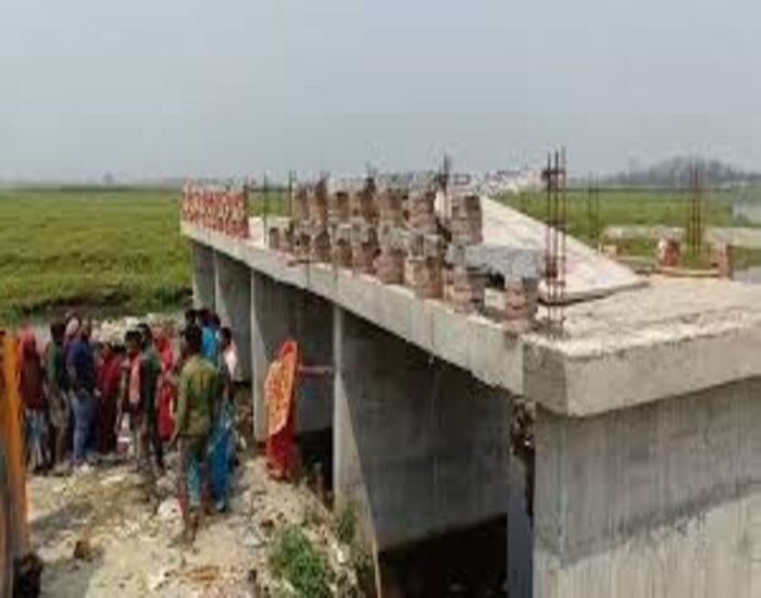जमीन के रेट हाई करने के लिए माफिया ने बना डाला खुद का पुल, मच गया बवाल.